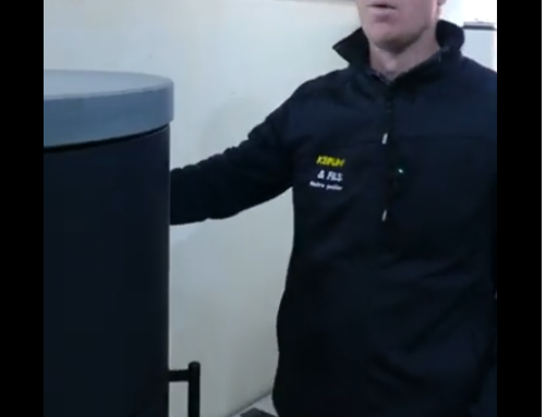Comment protéger efficacement le mur derrière votre poêle à bois ?