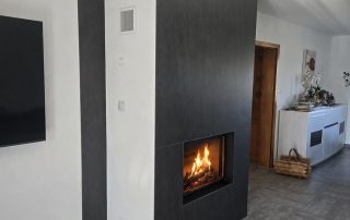 Cheminée avec foyer Rocal M3500 et façade Céramique